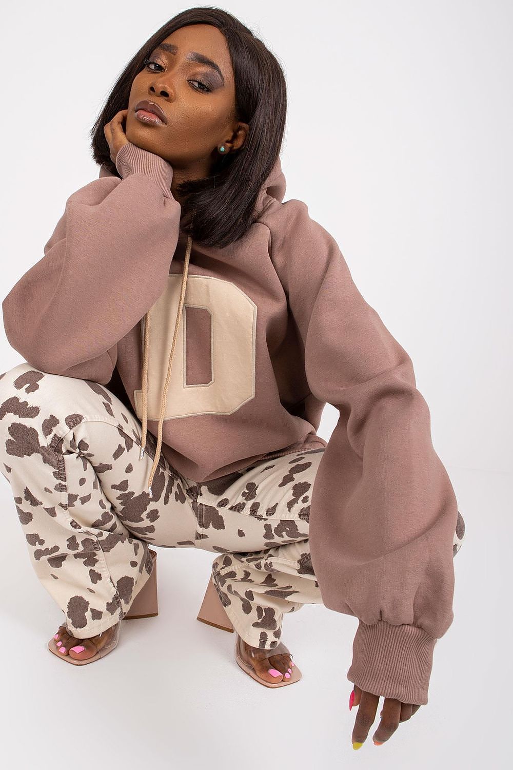 Sweatshirt model 163451